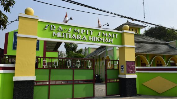 Selamat Datang Di Website SMP IT Mutiara Hikmah